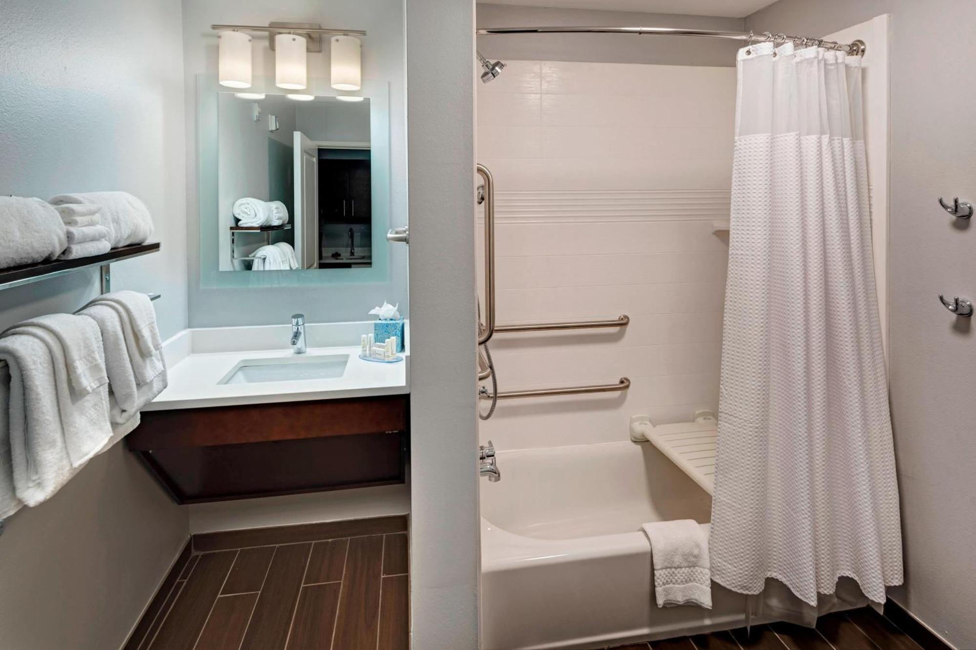 Towneplace Suites By Marriott Baton Rouge Port Allen Ngoại thất bức ảnh
